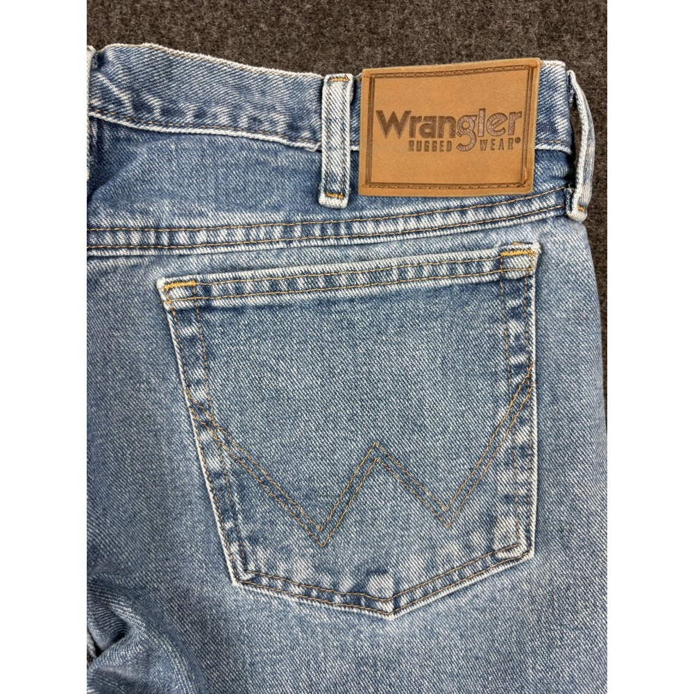 Wrangler Rugged Wear Light Wash Straight Leg Jeans Mens 34x32 Fits 32x30 - Picture 11 of 11